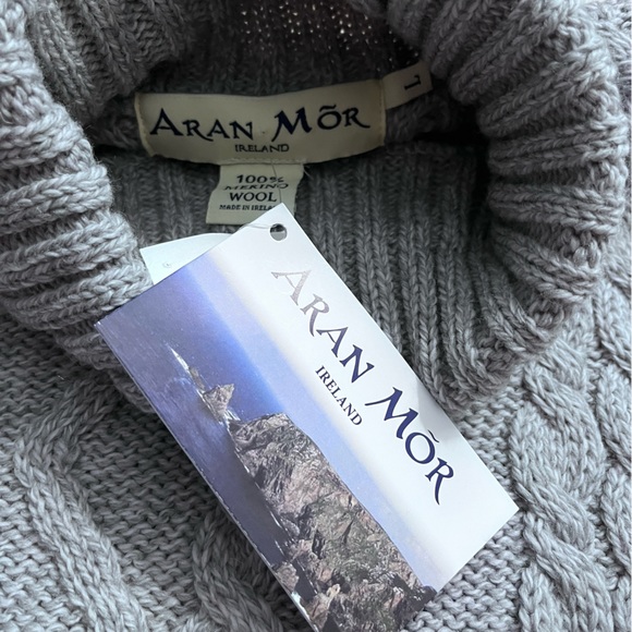 NWT - Aran Mor Ireland Women’s 100% Merino Wool Turtleneck Cable Sweater -Size L - Picture 11 of 12